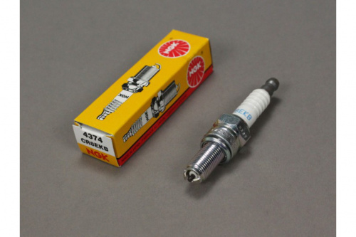 ����� NGK CR8EKB 4374