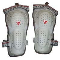 ����������� Dainese Action Guard K+L type A