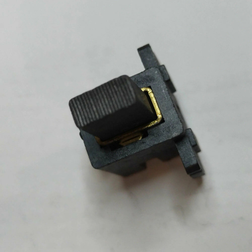 Щетка угольная с щеткодержателем Metabo (10х5х13) для SBE 760, BHE 2444, KHE 2444, BHE 2442, KHE 244 фото 4 Щетка угольная с щеткодержателем Metabo (10х5х13) для SBE 760, BHE 2444, KHE 2444, BHE 2442, KHE 244 фото 4