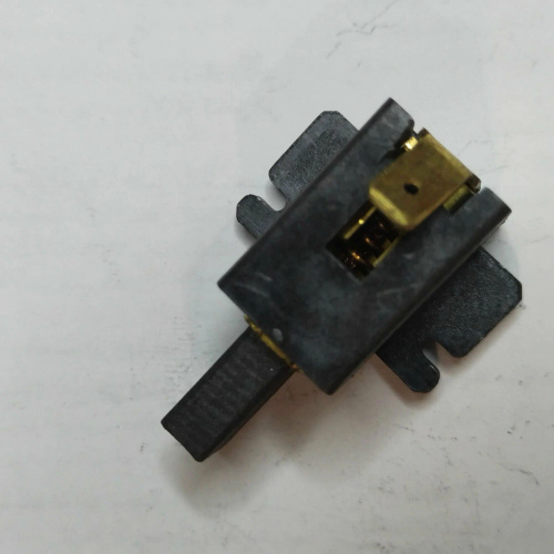 Щетка угольная с щеткодержателем Metabo (10х5х13) для SBE 760, BHE 2444, KHE 2444, BHE 2442, KHE 244 Щетка угольная с щеткодержателем Metabo (10х5х13) для SBE 760, BHE 2444, KHE 2444, BHE 2442, KHE 244