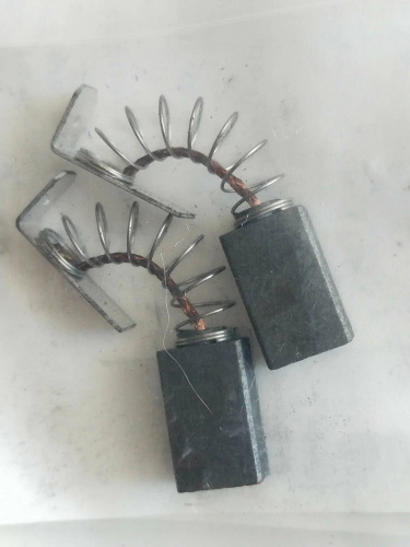 ����� �������� (�������� 2 ��.) �������� ��� ������������ ����� Metabo SRE 3185/ SXE 3125/ SXE 3150.